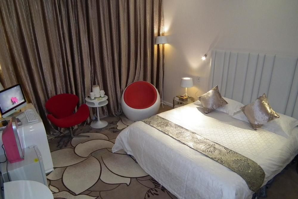 Victoria Hotel Лоян Экстерьер фото